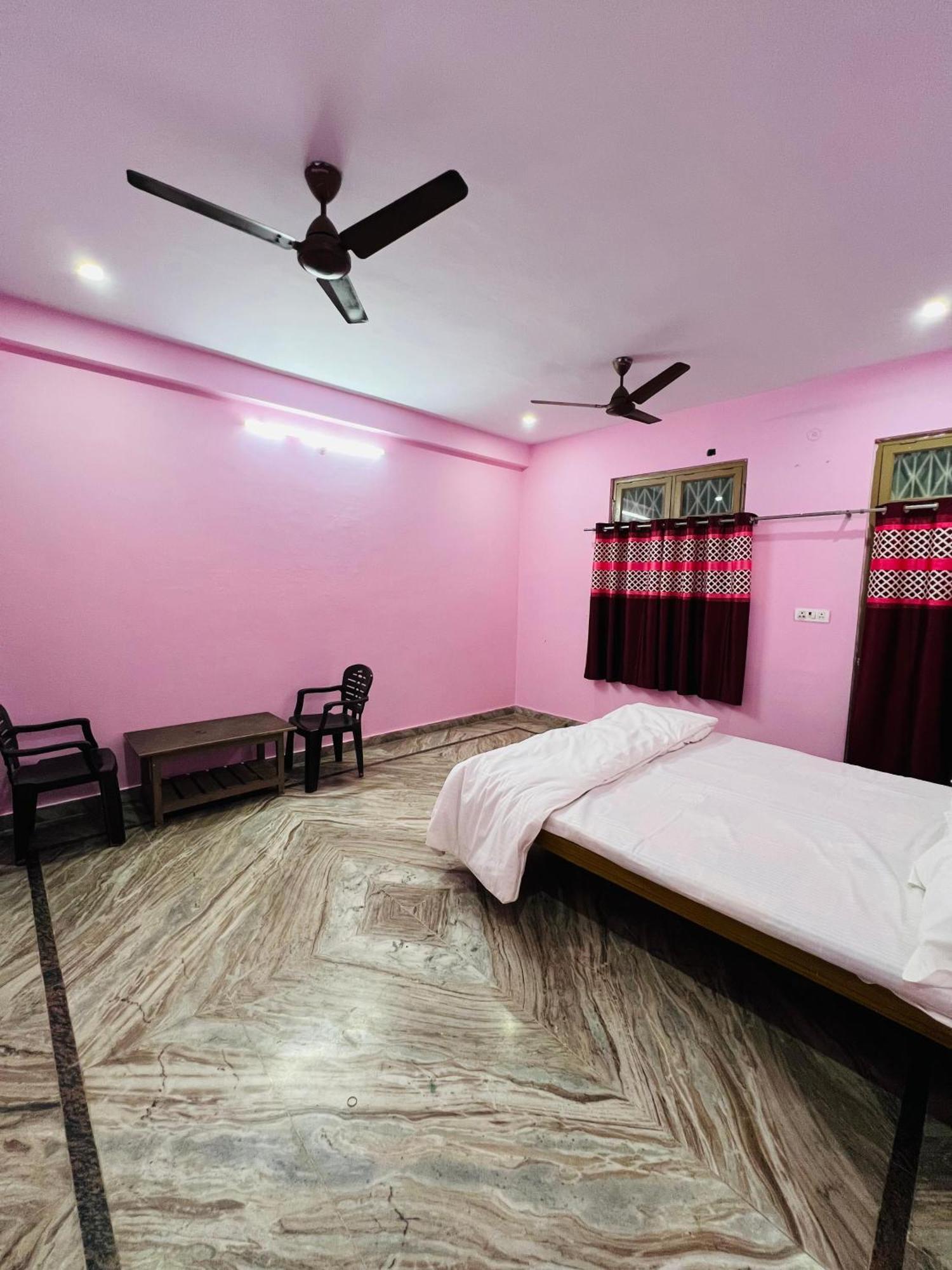 Annapurna Homestays Варанаси Экстерьер фото